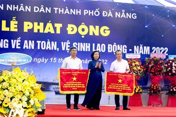 CEMC nhận cờ thi đua xuất sắc về công tác ATVSLĐ năm 2021